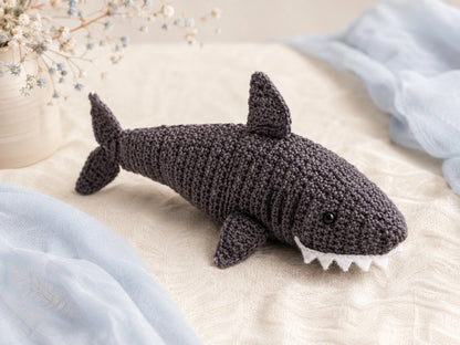 Shark Pencil Case Crochet Pattern — Zipper-Mouth Shark Pouch