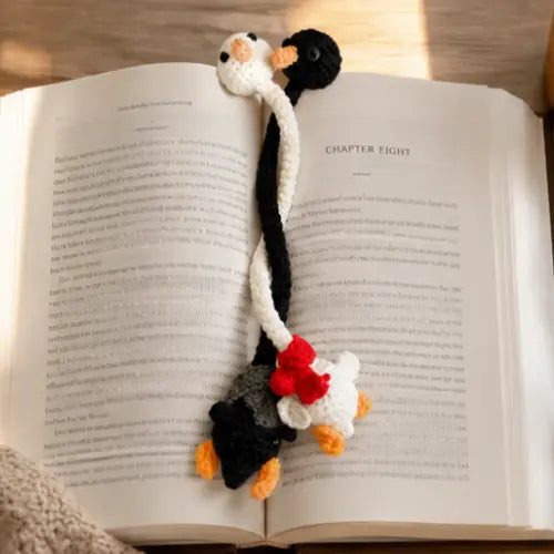 Funny Goose Crochet Pattern — Long Neck Amigurumi, 8.6", Beginner Friendly, Scrap Yarn Project