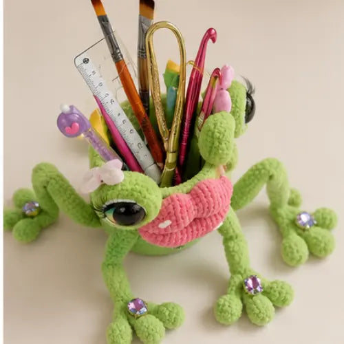 Frog Desk Set Crochet Pattern — Pen Holder, Zipper Pencil Case & Bookmark, Glam Lippy Frog